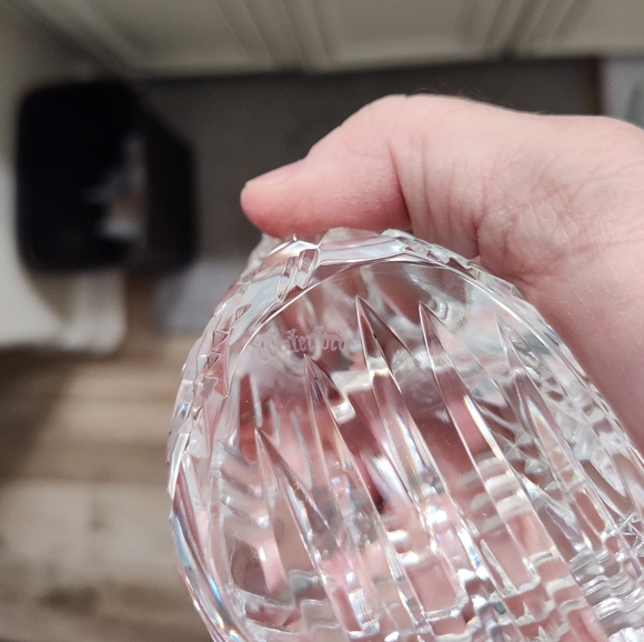 Other - Waterford Crystal Seashell Paperweight